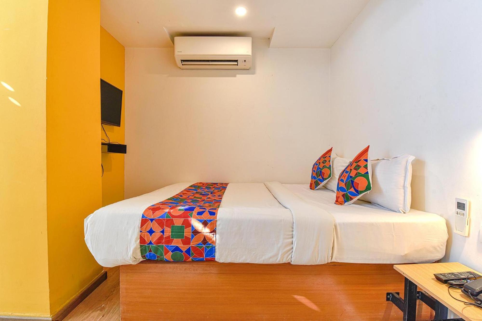 Fabhotel Ny Townhouse Ahmedabad Extérieur photo