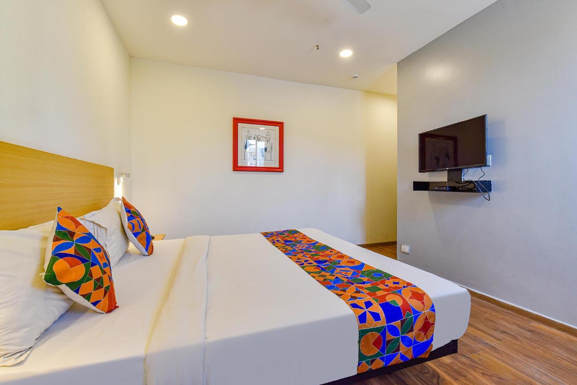 Fabhotel Ny Townhouse Ahmedabad Extérieur photo